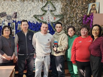 Герои в гостях у волонтеров: Единство ради Победы.