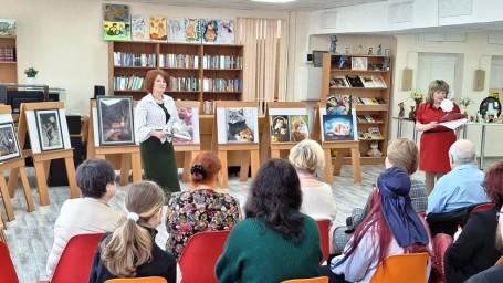 Открыта Выставка к Дню кошек