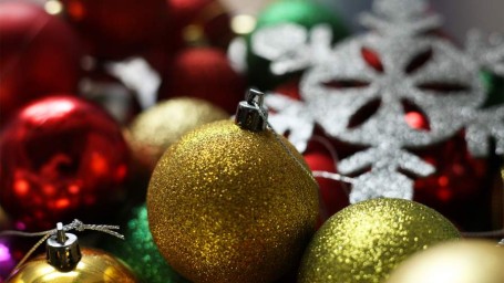 Традиции Нового года: история возникновения и развития в России