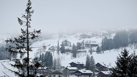 Спорт Олимпийский огонь зажгли в Милане и Кортине-д'Ампеццо