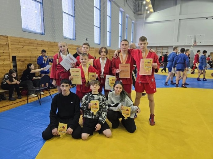 Тындинские самбисты – призеры республиканского турнира в Алдане. Тындинские самбисты – призеры республиканского турнира в Алдане.