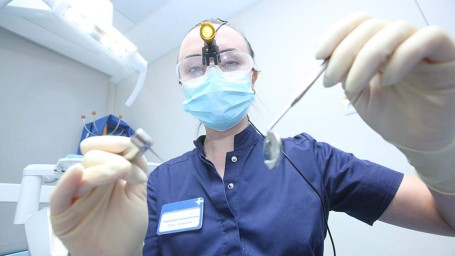 9 февраля &mdash; Международный день стоматолога: история и традиции