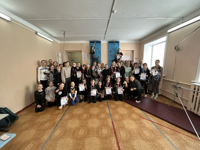 Открытое первенство Тынды: девушки показали мастерство в туризме Открытое первенство Тынды: девушки показали мастерство в туризме