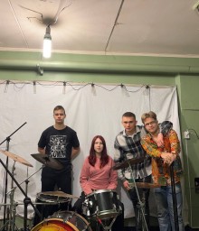 Больная Фантазия: Год после основания