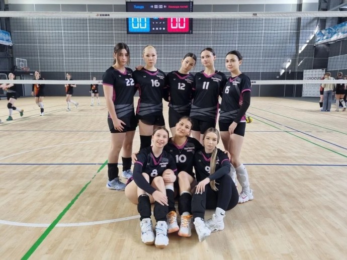 Первенство Амурской области по волейболу среди девушек: итоги в Благовещенске Первенство Амурской области по волейболу среди девушек: итоги в Благовещенске