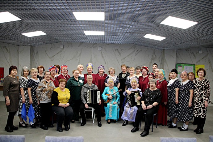 "День матери в Тынде: "О той, кто жизнь дарует и любовь" от Союза пенсионеров и "Вдохновения" "День матери в Тынде: "О той, кто жизнь дарует и любовь" от Союза пенсионеров и "Вдохновения"