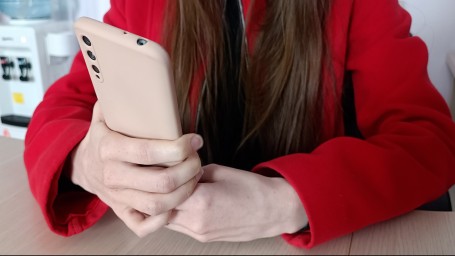 Мобильное мошенничество: подруга обокрала подругу на 85 тысяч