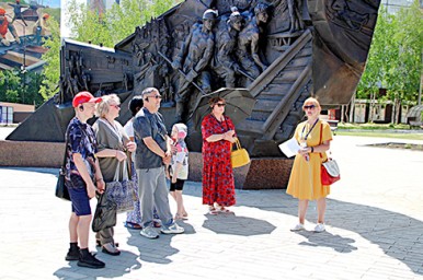 Бронзовый БАМ как экспонат