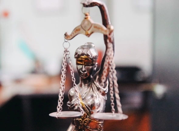 Президент РФ внес кадровые изменения в суды Амурской области