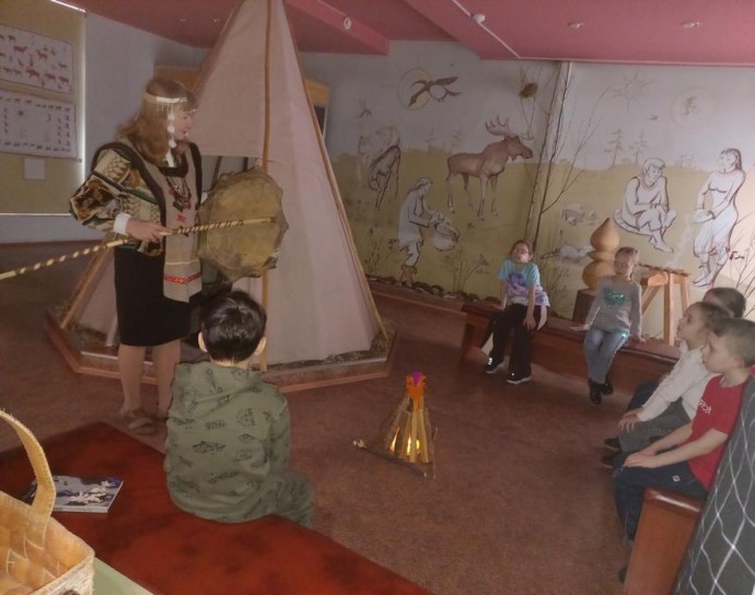 Обучающиеся Центра детского творчества узнали об эвенках