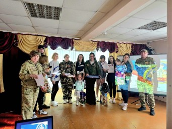 "Мой папа - Герой": Награждение детей участников СВО в Восточном