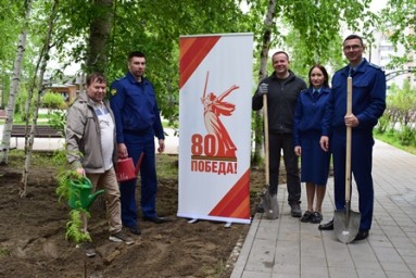 Рябина украсила Бамовский Арбат