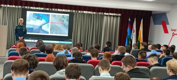 Предупрежден – значит, вооружен: Студенты БАмИЖТ о безопасности на воде