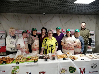 Женское тепло для фронта