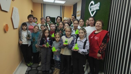 Мастер-класс по изготовлению «Новогодней ёлочки для солдат СВО»